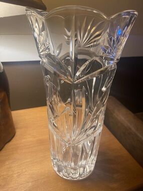 Princess House Clear Cut Crystal Flower Vase